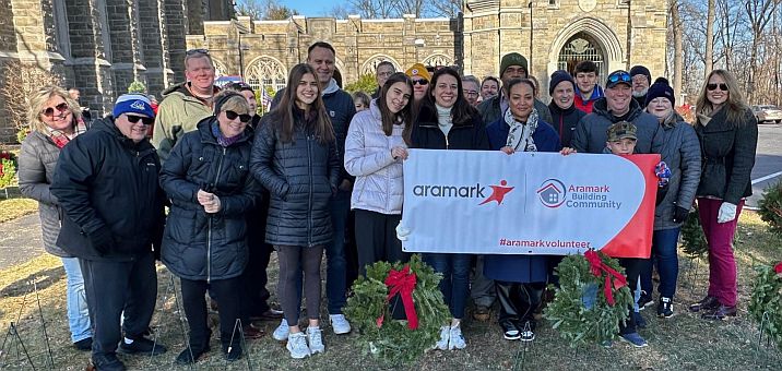 volunteers at Wreaths Across America